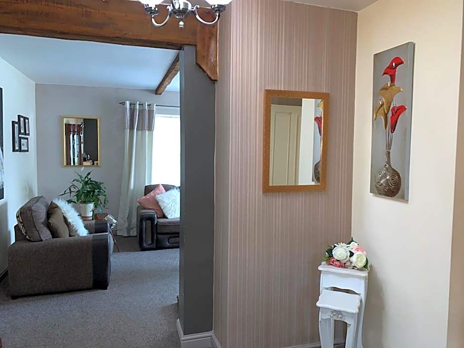 Dimple Well Lodge Hotel