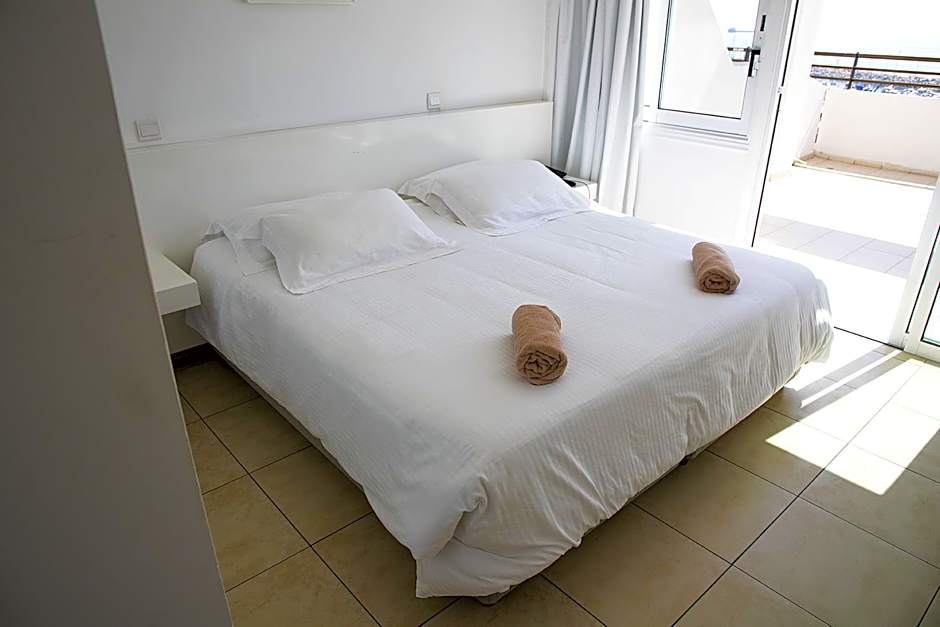 Sun Hall Beach Hotel Apartments