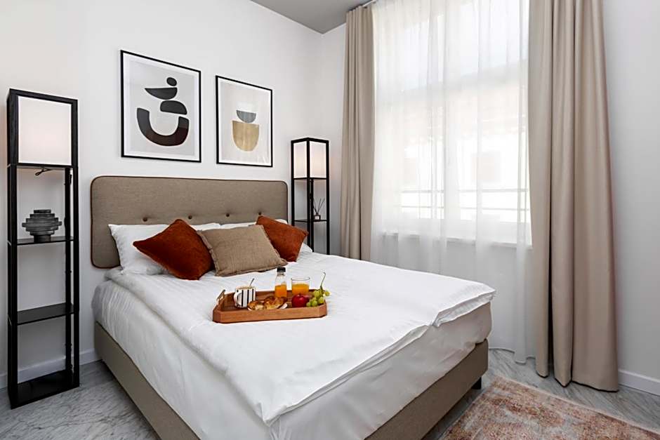 H11 Aparthotel
