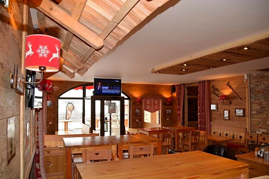 Hôtel Alpis Cottia