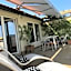 B&B Lorena Suites