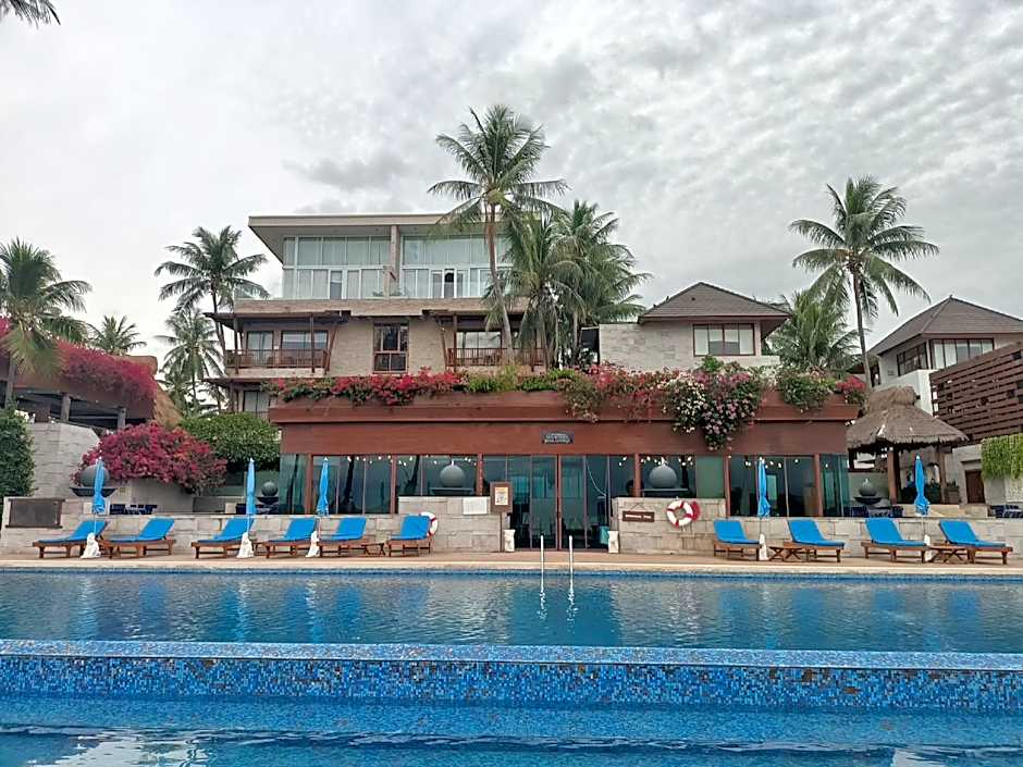 Dhevan Dara Beach Villa - Kui Buri