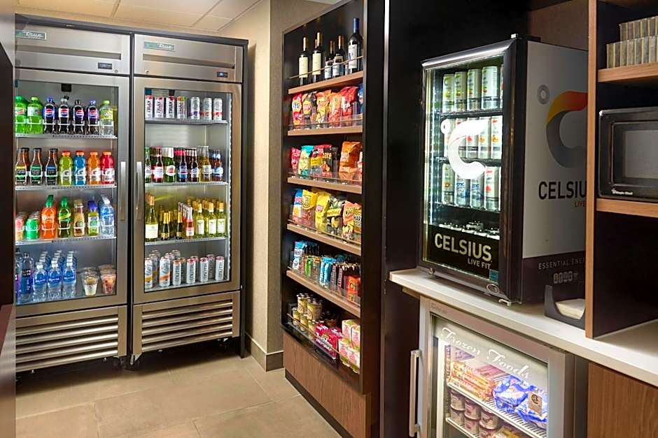 Courtyard by Marriott Frederick