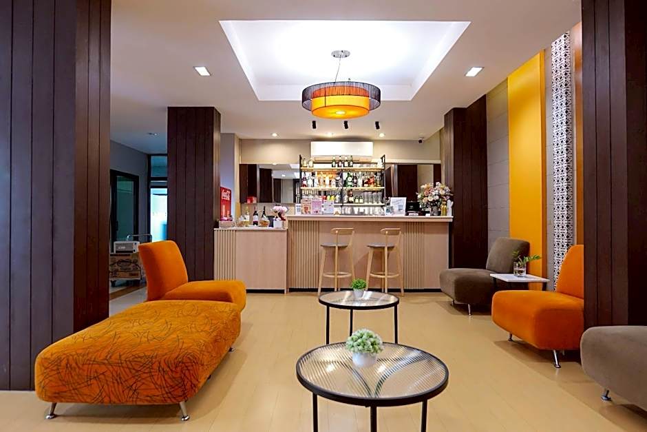 De Hug Hotel and Residence