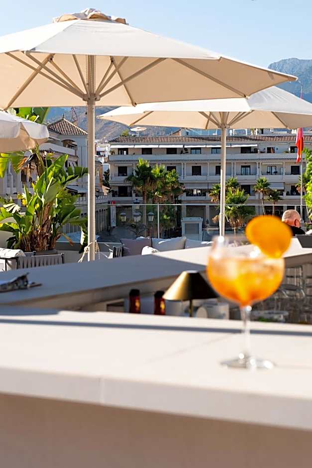 Hotel Puerta del Mar - Adults Recommended