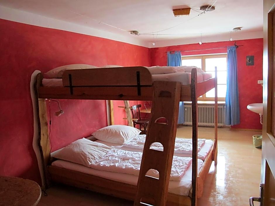 Schiff Bihlerdorf - Hostel