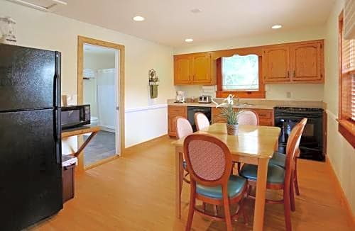 Cape Pines Motel Hatteras Island