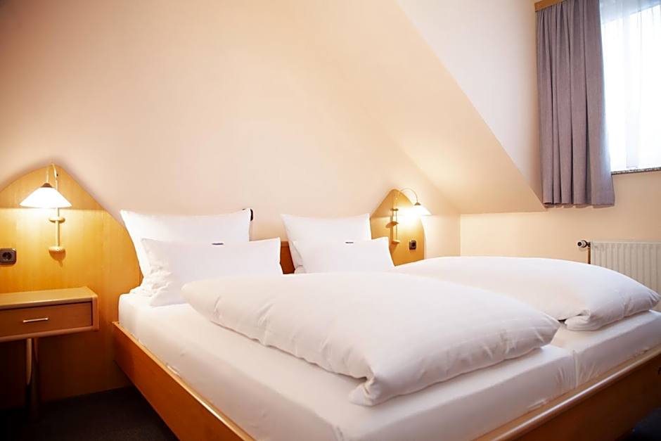 Hotel Lonac