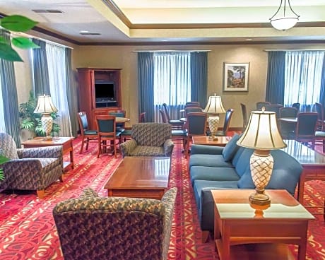 Days Inn by Wyndham Austintown