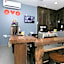 OYO 89915 EAST MOUNT HOTEL