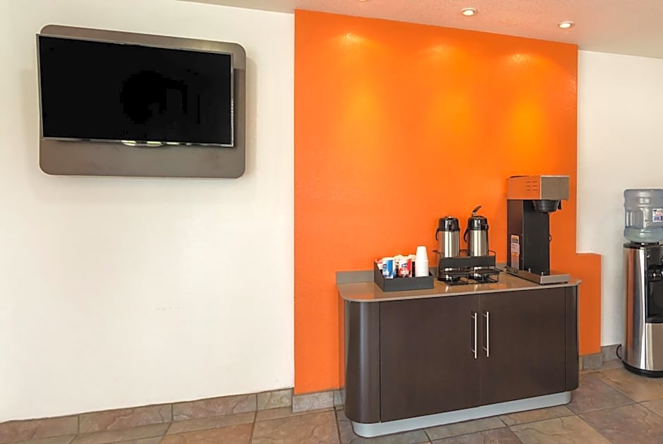 Americas Best Value Inn & Suites Humble