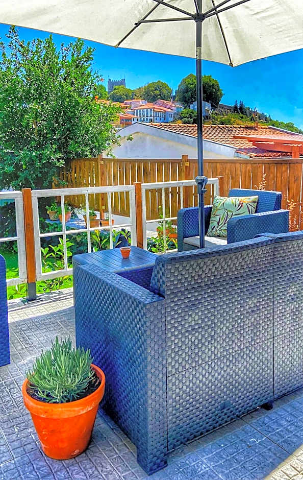 Inn Door 21 - Hostel & Suite