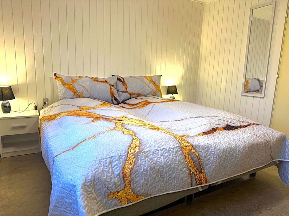 Photo 1 of 6 of Double Room with Shared Bathroom