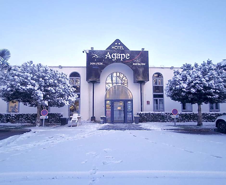 Agape Hotel Niort- Bessines