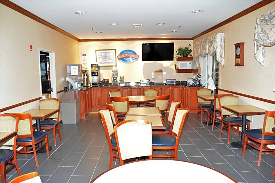 Baymont by Wyndham Waterford/Burlington WI