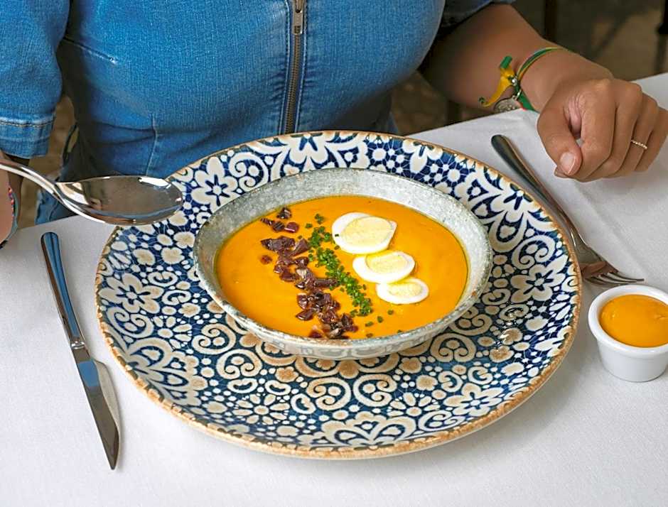 Hotel Ciudad del Sol