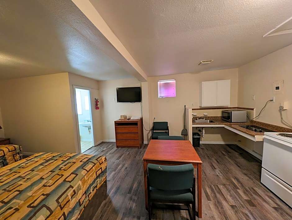 Economy Inn Kingsville, Hwy 77