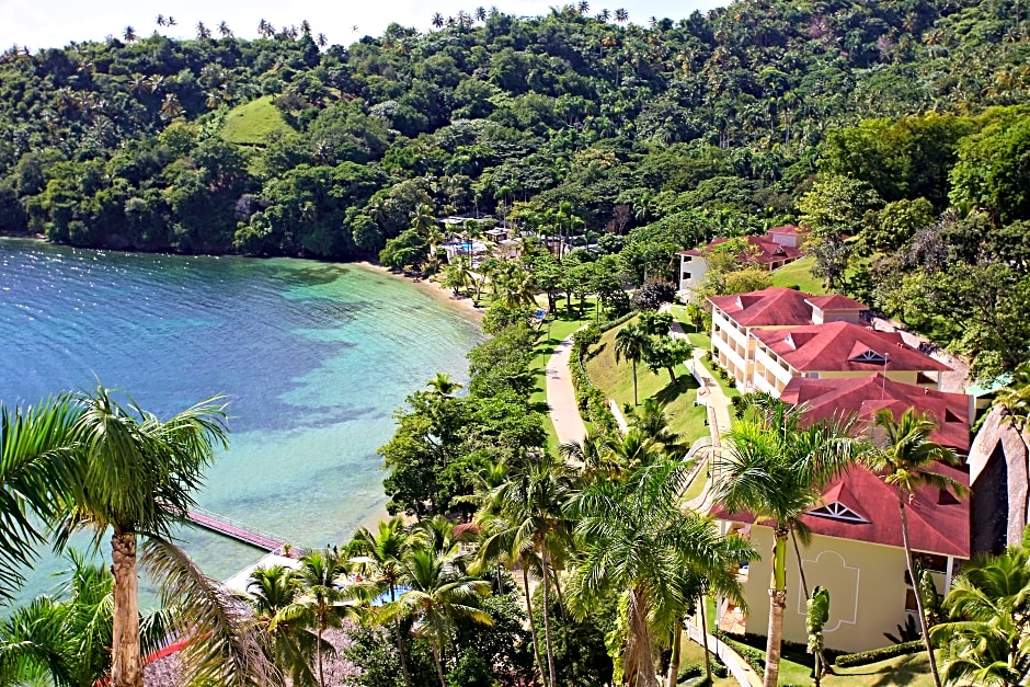 Bahia Principe Grand Cayacoa