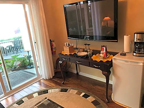 Queen Suite with Sea View