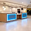 Holiday Inn Express Hollywood Walk of Fame By IHG