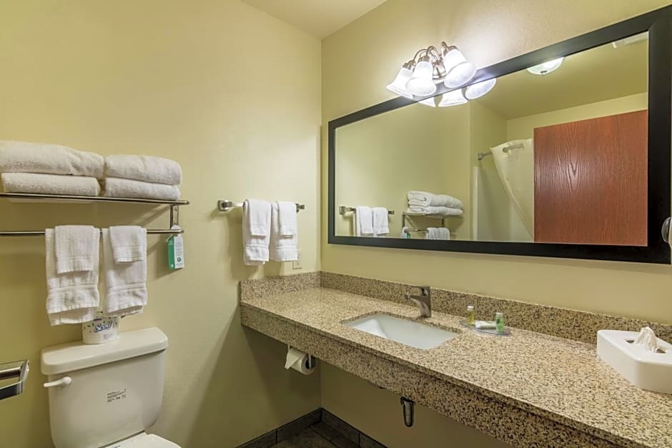 Cobblestone Inn & Suites - Barron