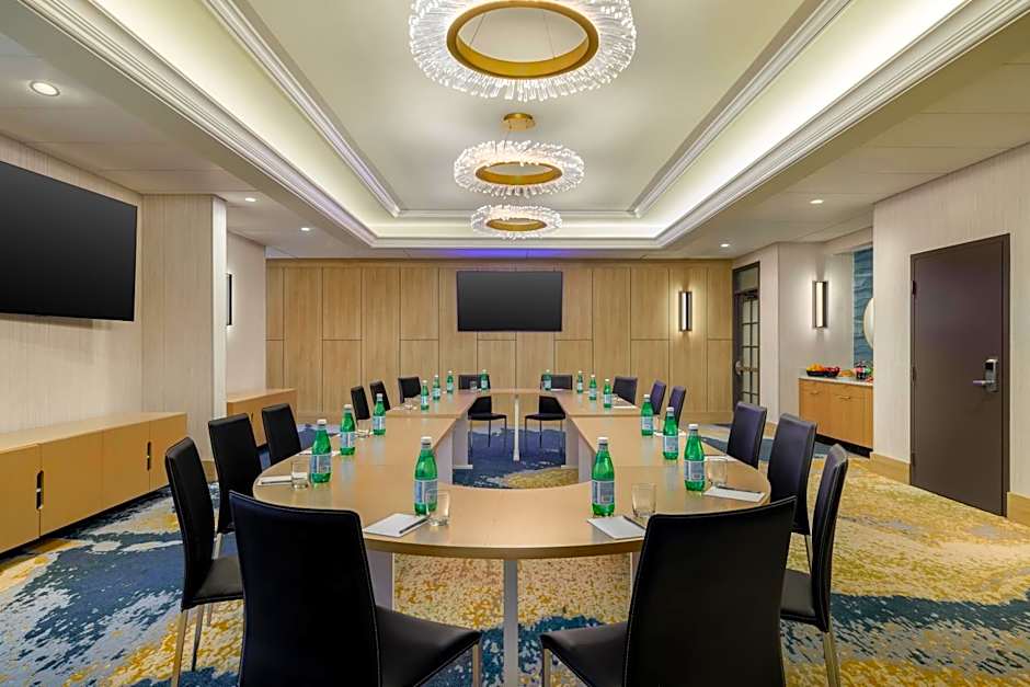 Hotel Indigo Detroit North - Troy