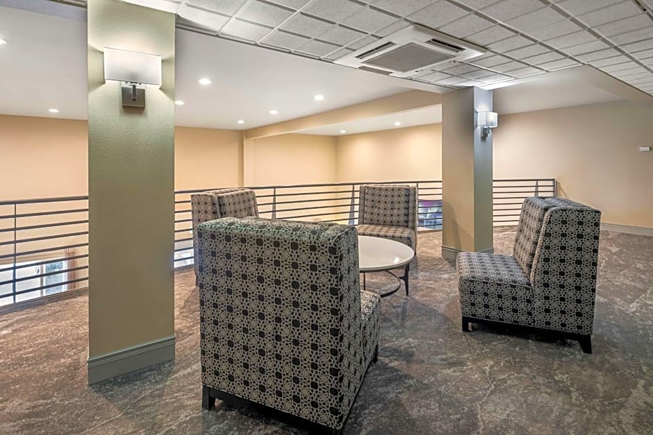 Best Western Plus Chena River Lodge