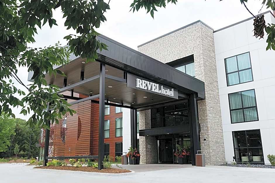 Revel Hotel, Tapestry Collection By Hilton