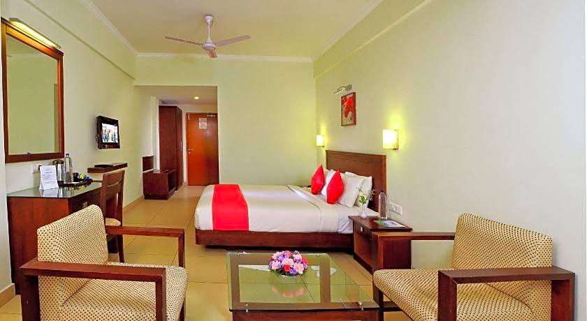 Clouds Valley Leisure Hotel