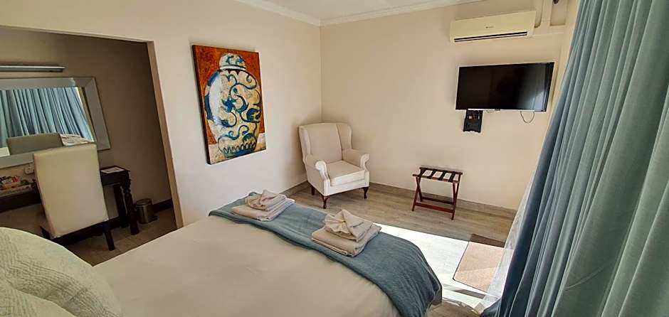 Acacia Lodge
