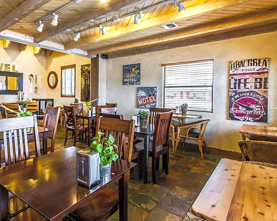 Rodeway Inn & Suites Williams Downtowner-Rte 66