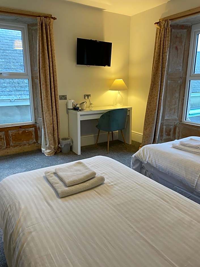 Woodlands Hall Hotel