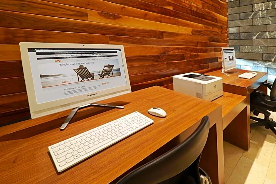 Holiday Inn Leon Plaza Mayor By IHG