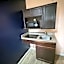 Paradise Inn & Suites