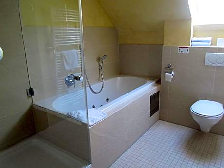 Family Room with Bath