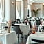 Radisson Montevideo Victoria Plaza Hotel