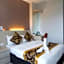 Top Garden Hotel
