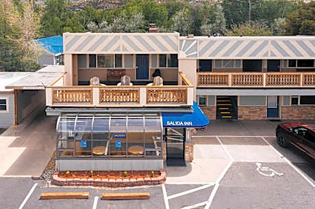 Salida Inn & Monarch Suites
