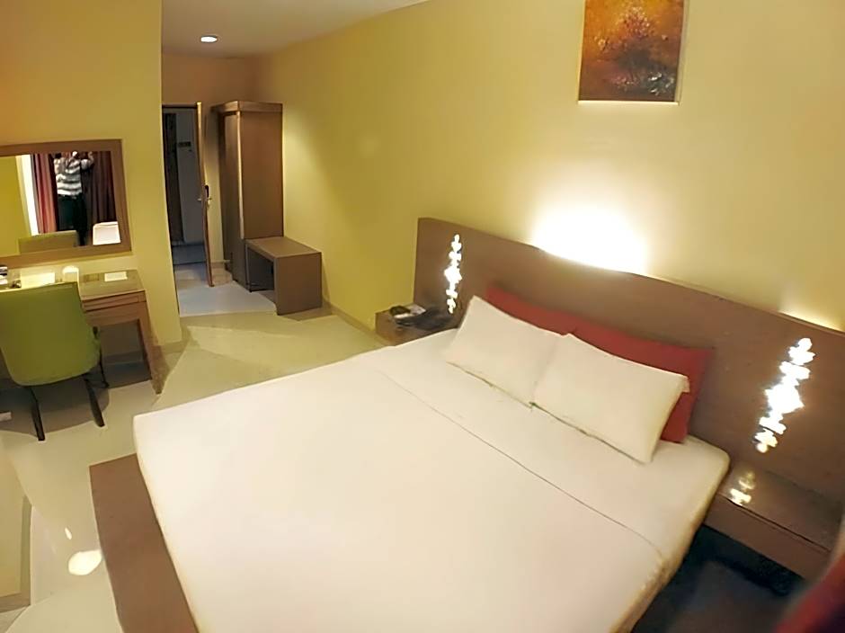 Amans Hotel