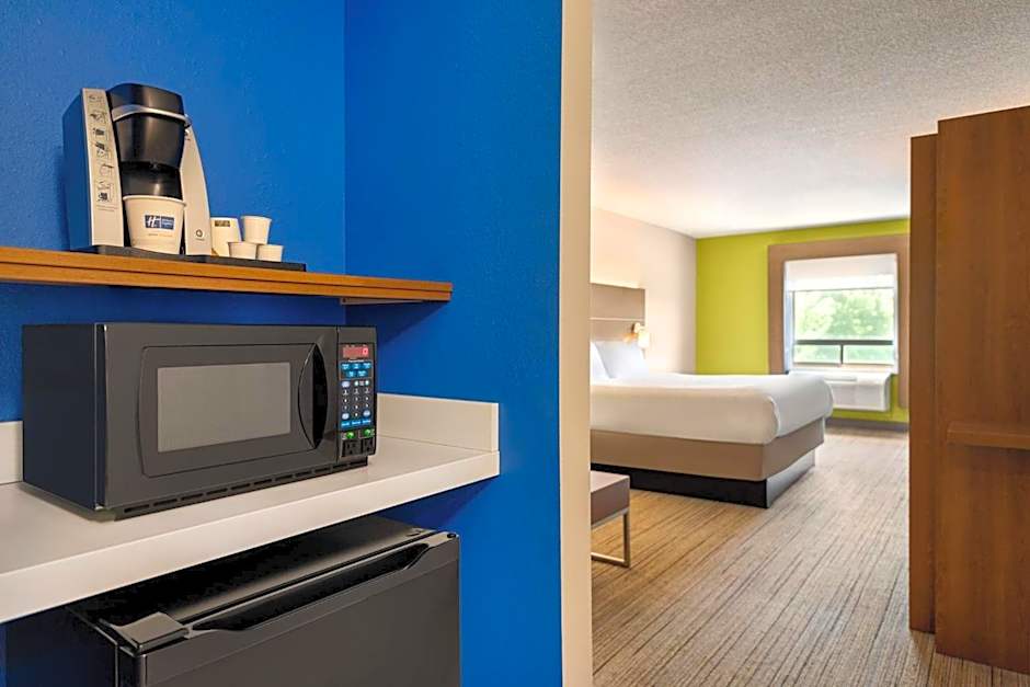 Holiday Inn Express Stephens City By IHG