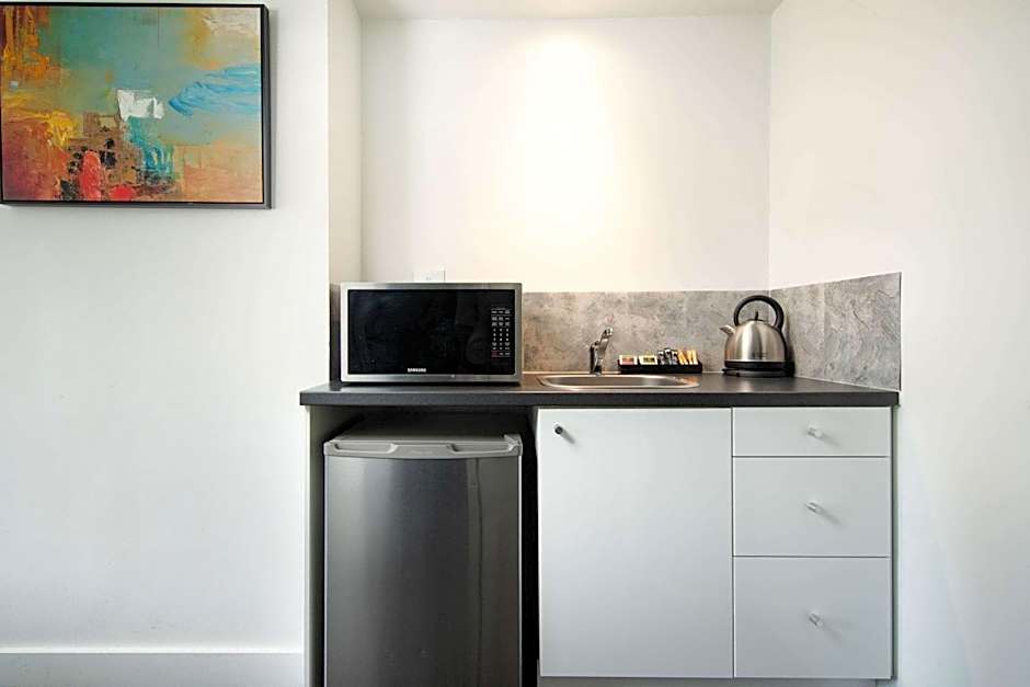 Comfort Hotel East Melbourne