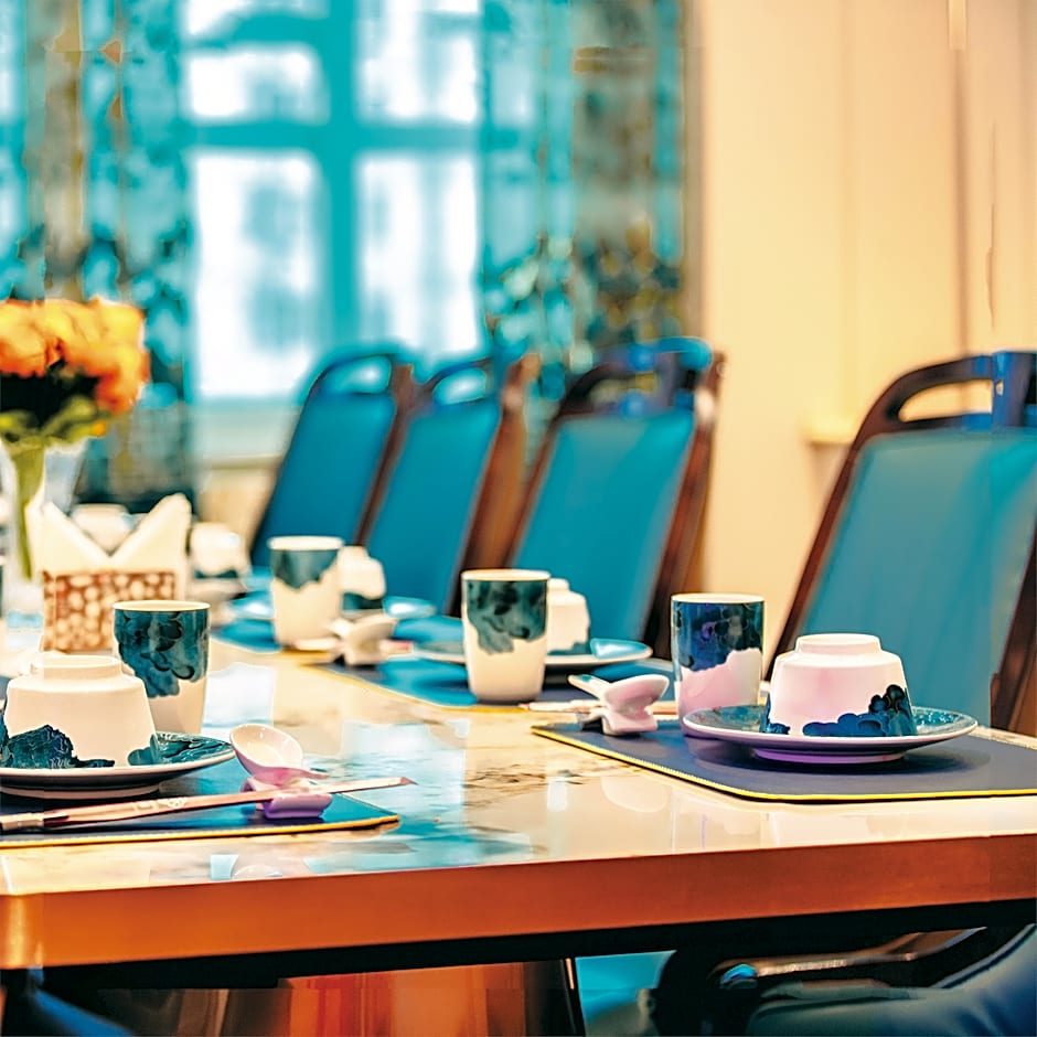 Royal house hotel