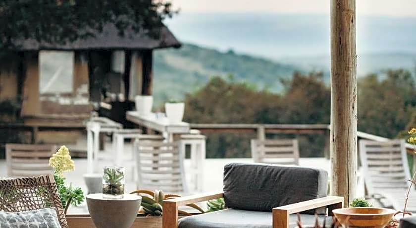 Bukela Game Lodge - Amakhala Game Reserve