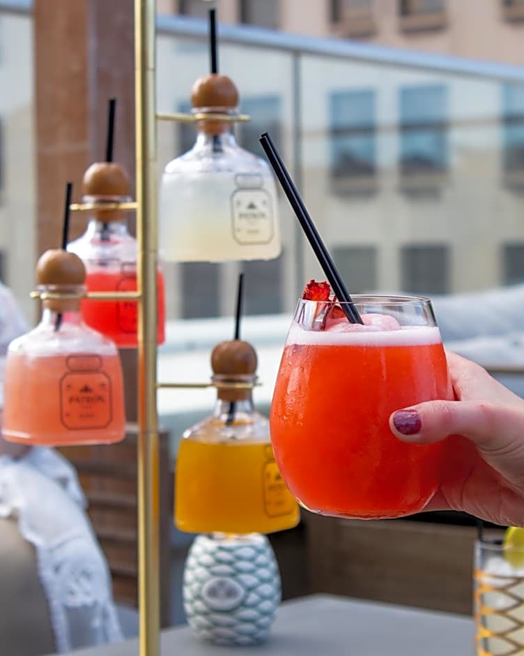 Metropolitan at The 9, Autograph Collection by Marriott
