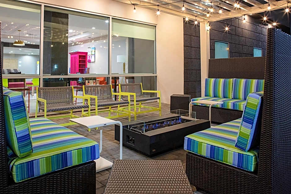 Home2 Suites by Hilton Baton Rouge Citiplace