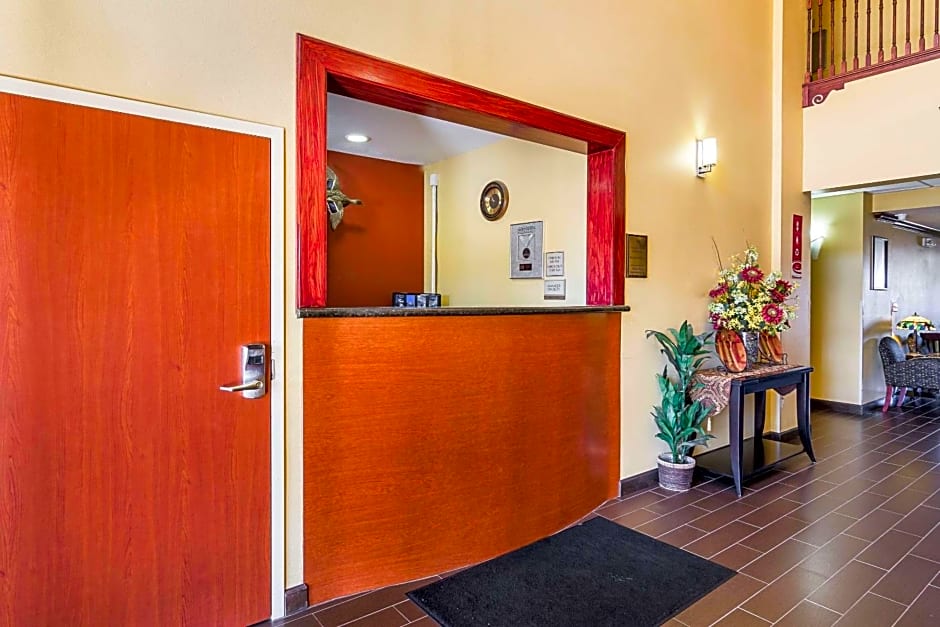 Econo Lodge Inn And Suites Little Rock