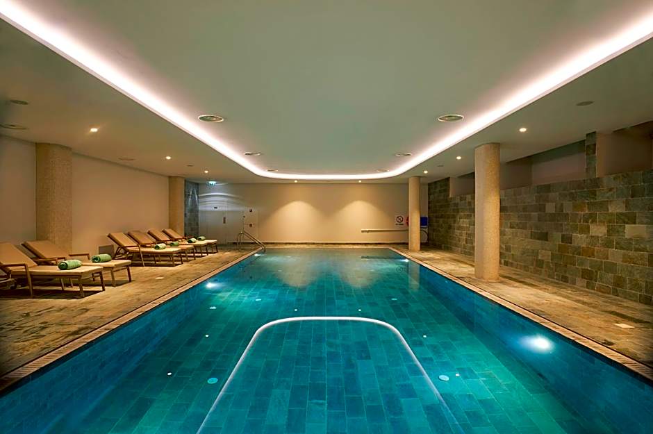 Sunrise Jade - Adults Only