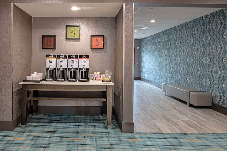 Hampton Inn By Hilton and Suites Dallas/Plano Central