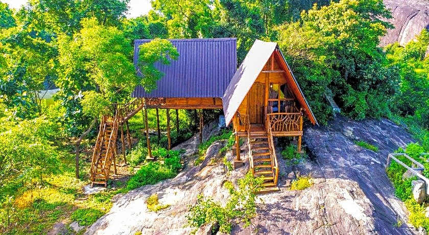 Sigiri Choona Lodge