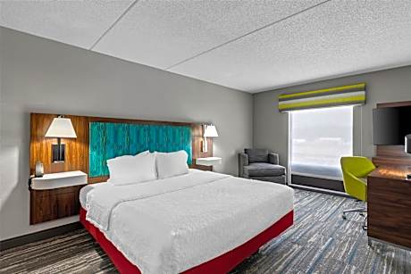 King Suite - Disability Access/Non-Smoking